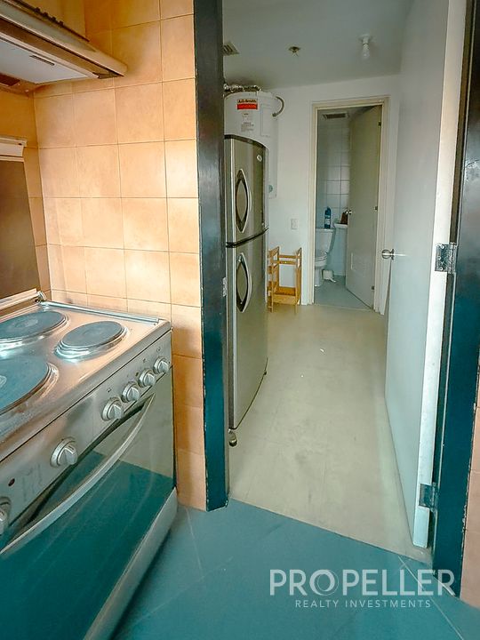 One McKinley Place, Bonifacio Global City, Taguig – 2-Bedroom Condo - Image 4