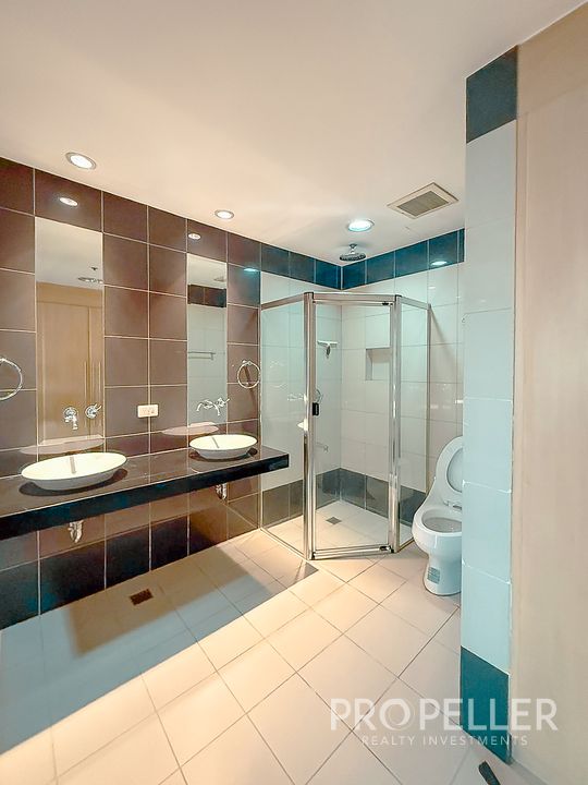 One McKinley Place, Bonifacio Global City, Taguig – 2-Bedroom Condo - Image 9