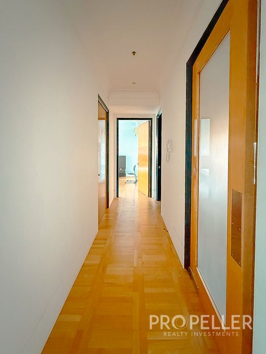 One McKinley Place, Bonifacio Global City, Taguig – 2-Bedroom Condo - Image 8