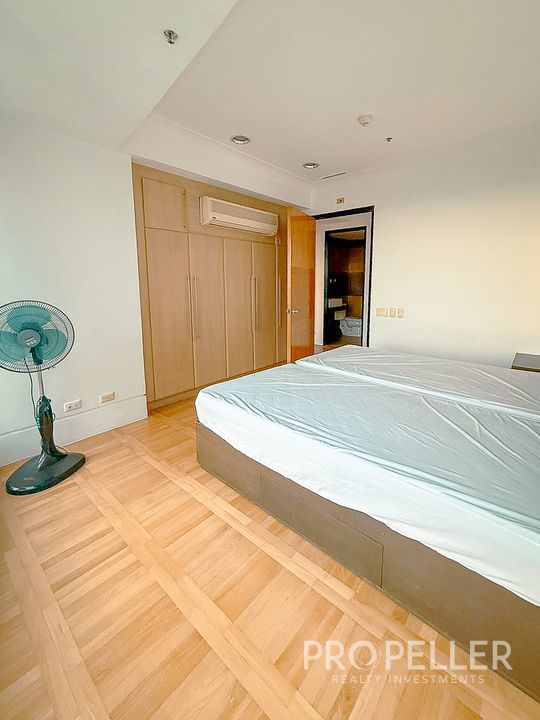 One McKinley Place, Bonifacio Global City, Taguig – 2-Bedroom Condo - Image 14