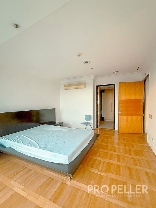 One McKinley Place, Bonifacio Global City, Taguig – 2-Bedroom Condo - Image 6