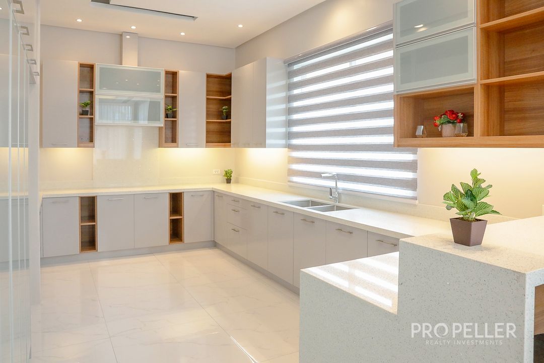 Tomas Morato Avenue, Quezon City – 4-Storey Townhouse with Pool (Ready for Occupancy) - Image 6