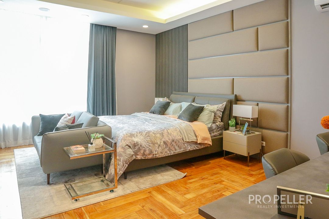 Tomas Morato Avenue, Quezon City – 4-Storey Townhouse with Pool (Ready for Occupancy) - Image 16