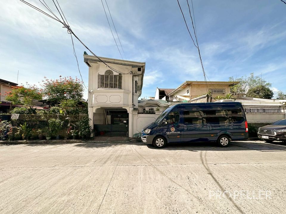 Flores De Mayo Street, Greater Lagro, Quezon City – 3-Bedroom House and Lot - Image 11