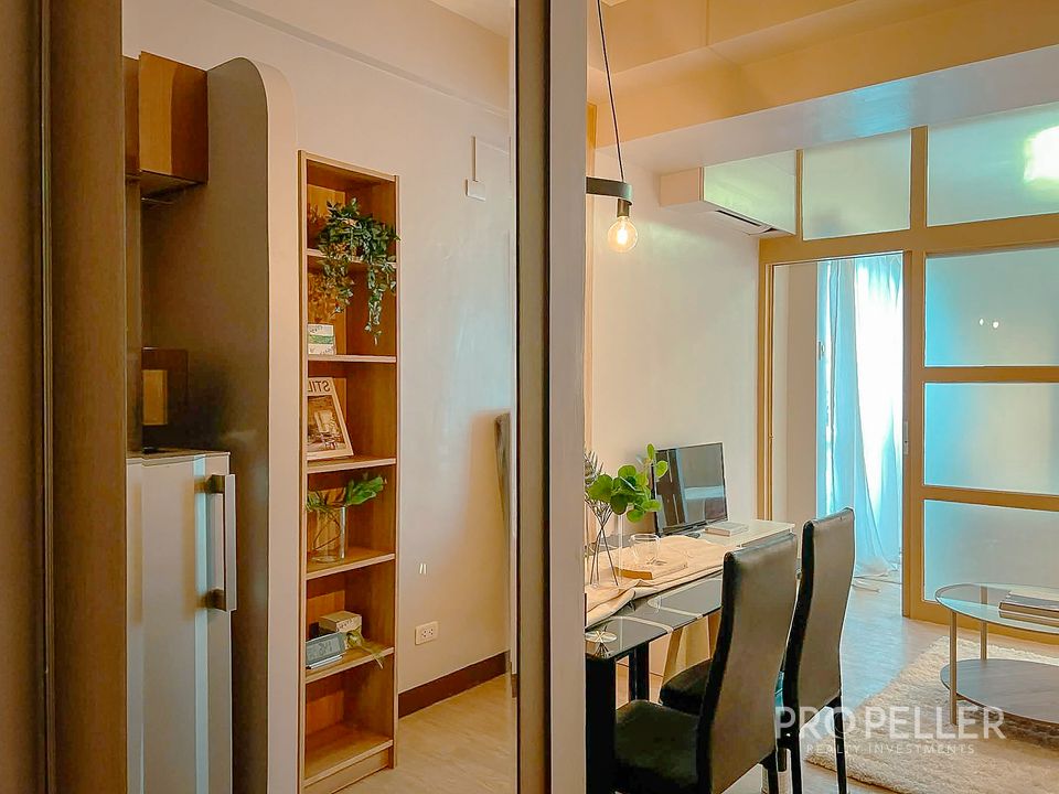 Vivaldi Residences, Aurora Blvd., Cubao, Quezon City – 1-Bedroom Condo with Parking