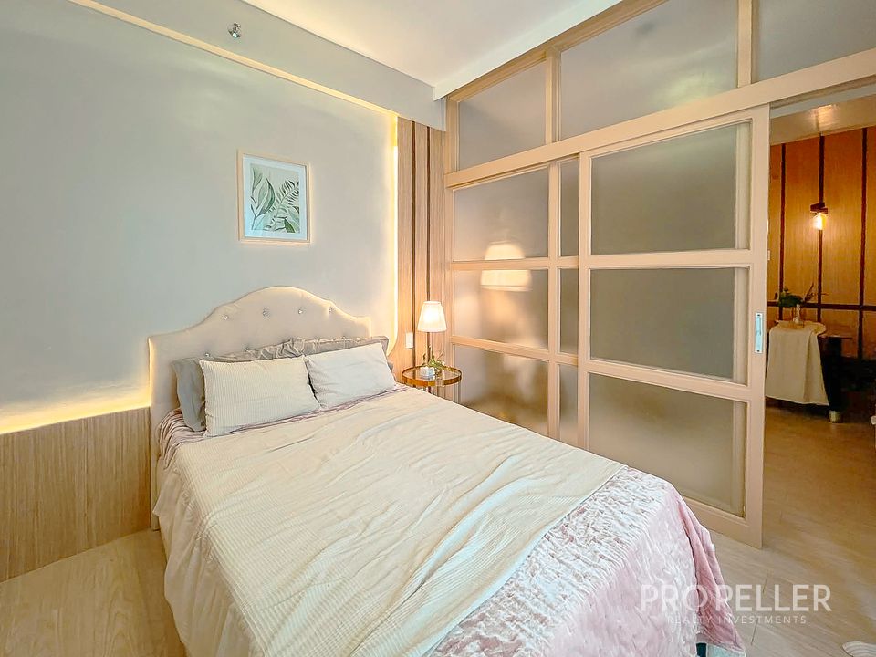 Vivaldi Residences, Aurora Blvd., Cubao, Quezon City – 1-Bedroom Condo with Parking - Image 5