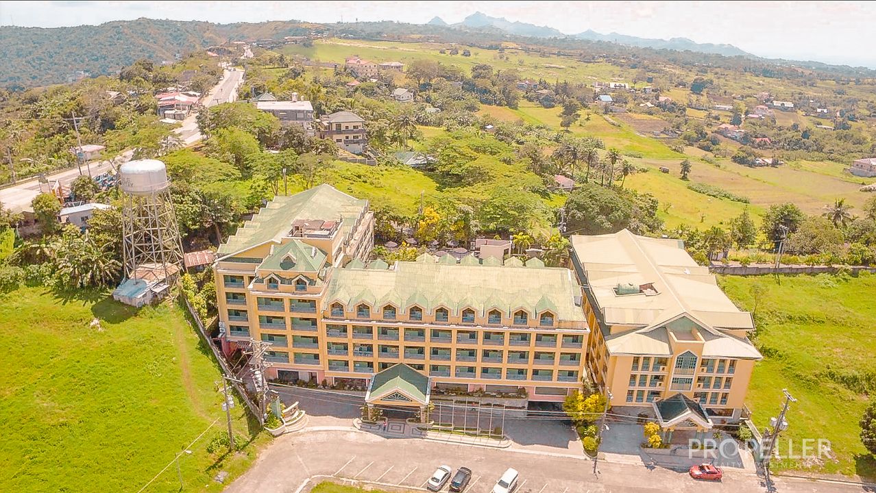 Sunrise Holiday Mansion Condo and Hotel – Tagaytay, Cavite - Image 1