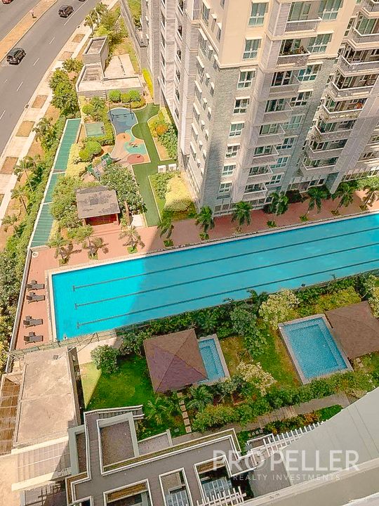 17th Floor The Red Oak, Two Serendra, BGC, Taguig  - Studio with Balcony - Image 11